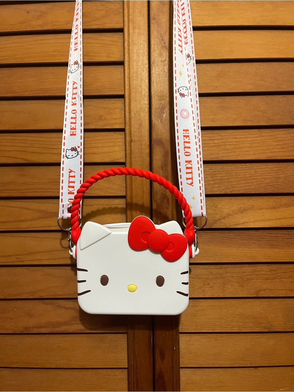Hello Kitty White & Red Kids Crossbody Purse with Logo Strap